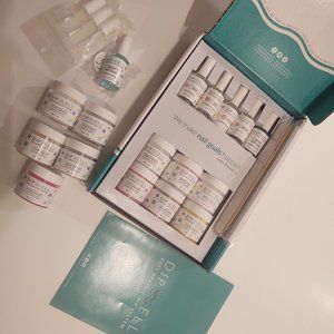 NEW UNOPENED DIPWELL SNS NAIL KIT